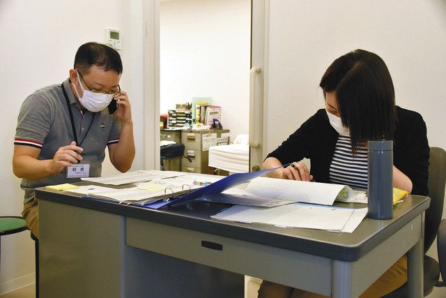 出口なき現場 新型コロナ 豊橋市保健所ルポ 中 感染者対応 中日新聞web 出口なき現場 新型コロナ 豊橋市保健所ルポ 中 感染者対応 中日新聞web