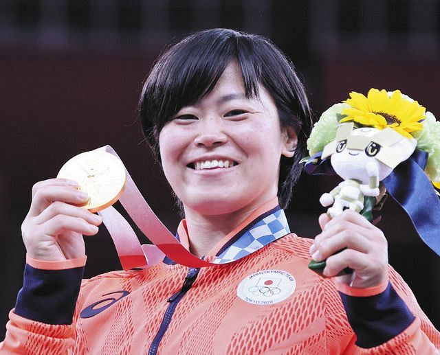 濵田尚里１等陸尉、優勝！」防衛相や自衛隊が金メダル祝福 「敗者への配慮、お見事。日本の誇り」の声も：中日スポーツ・東京中日スポーツ