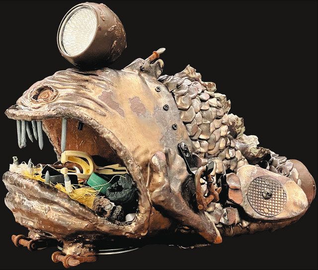 海洋プラ拾い、アートで未来に警鐘 浜松の斎藤さん：中日新聞しずおかWeb