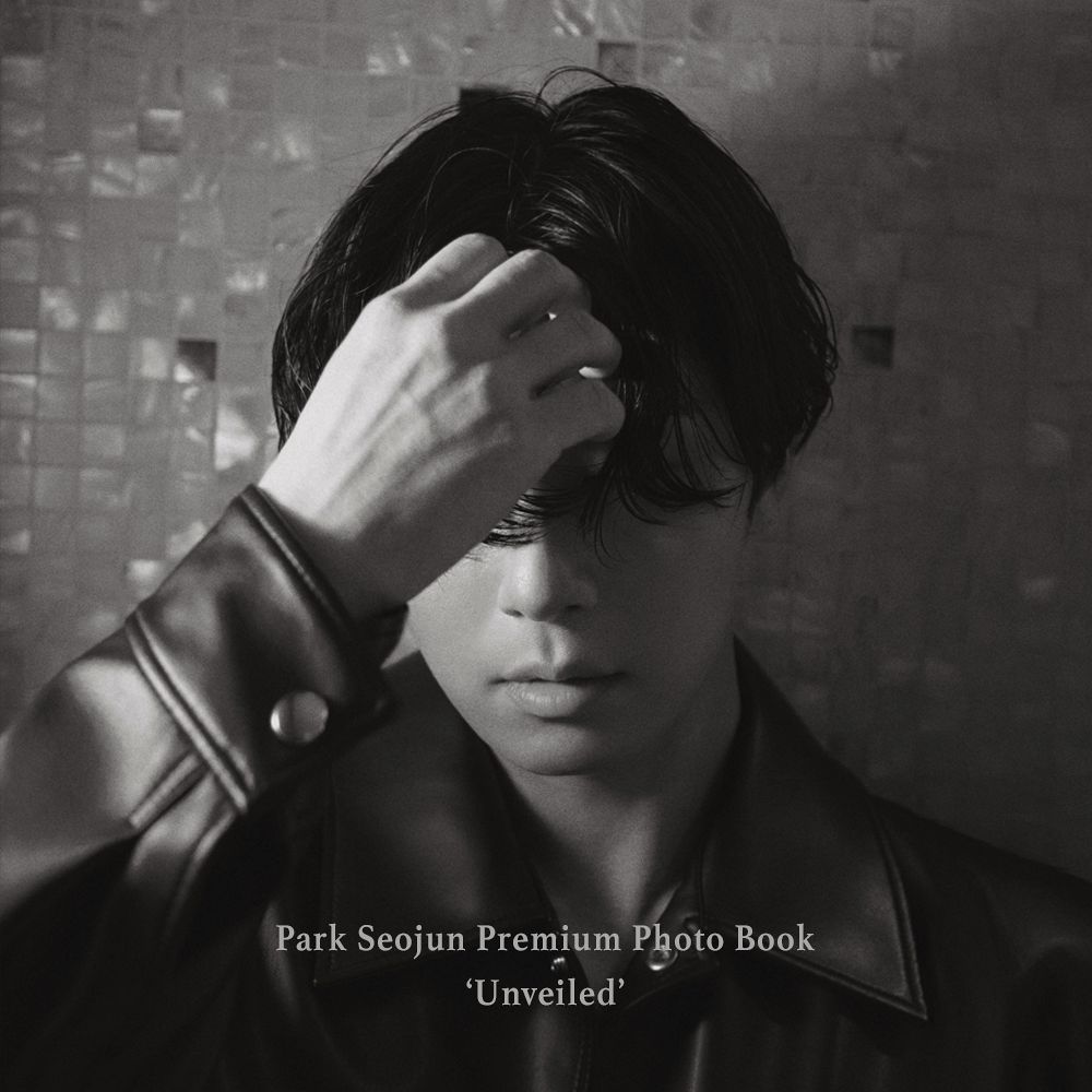 韓国の俳優パク・ソジュン、デビュー15周年記念の写真集「Unveiled