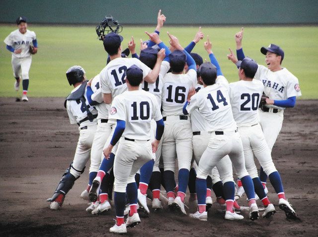 綾羽が接戦制し初Ｖ 春季近畿高校野球県大会：中日新聞Web