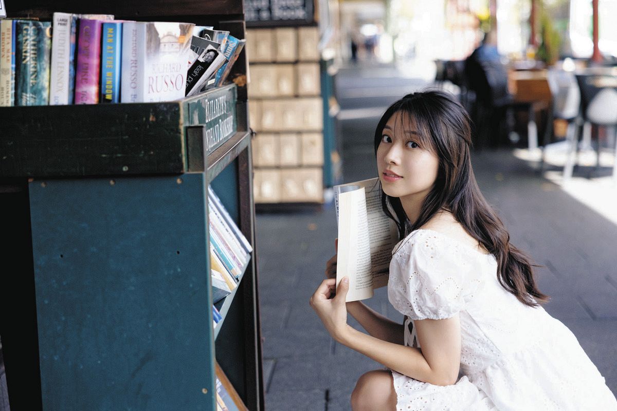モー娘。牧野真莉愛、25歳誕生日に11冊目ソロ写真集発売 豪州パースで