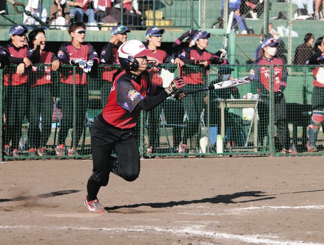 女子ソフトｊｄリーグ 掛川のｎｅｃが劇的サヨナラ勝ち 中日新聞しずおかweb