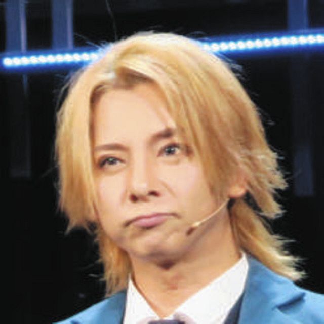 松岡充「秀樹さんに少しでも近づきたくて…」カット、カラー