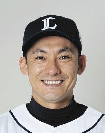 西武】栗山巧『2000本安打』達成記念にマンホールふた5種類登場