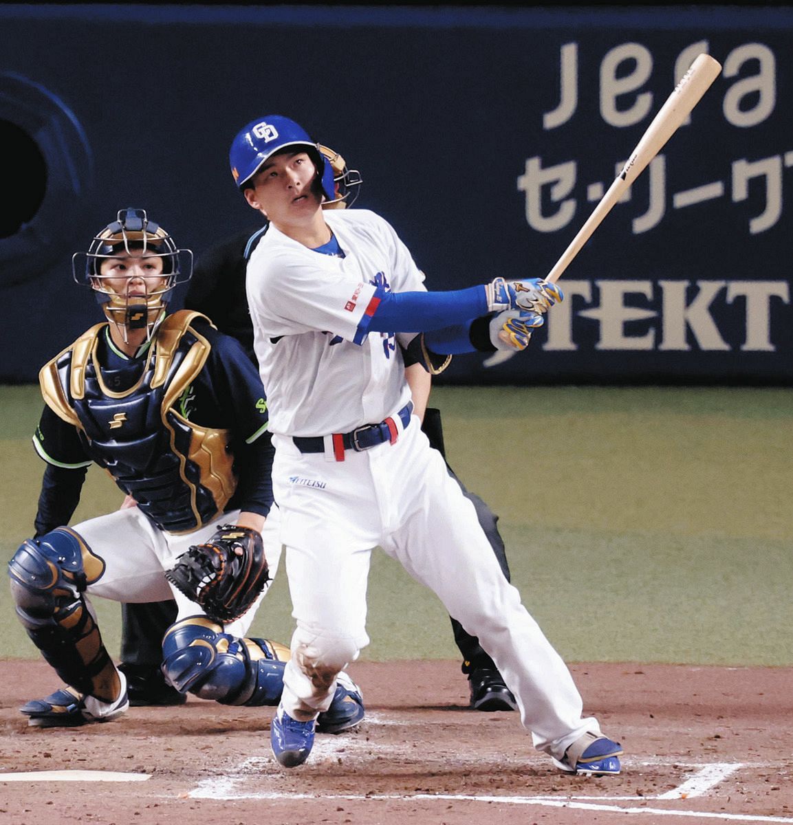 中日ドラゴンズ、零封勝ちで連敗ストップ 村松開人、サイクル未遂も5