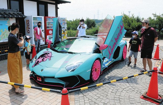 スーパーカーに子どもたち魅了 知多の夏まつりで展示：中日新聞Web