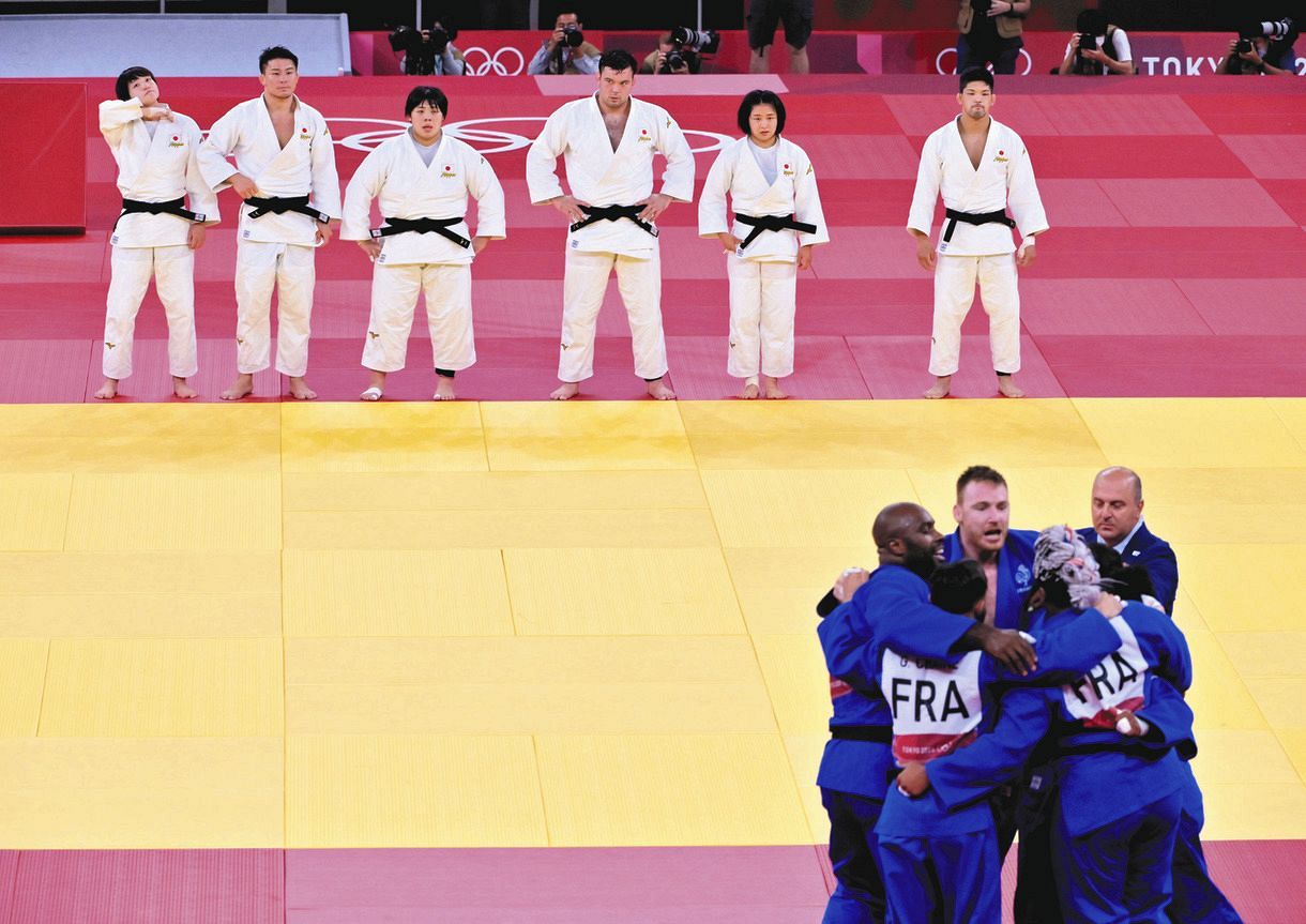 柔道混合団体 フランスに完敗でその 強さ に脱帽の声 日本選手団ねぎらい 普通に凄いじゃん 東京五輪 中日スポーツ 東京中日スポーツ 柔道混合団体 フランスに完敗でその 強さ に脱帽の声 日本選手団ねぎらい 普通に凄いじゃん 東京五輪 中日スポーツ 東京中日スポーツ