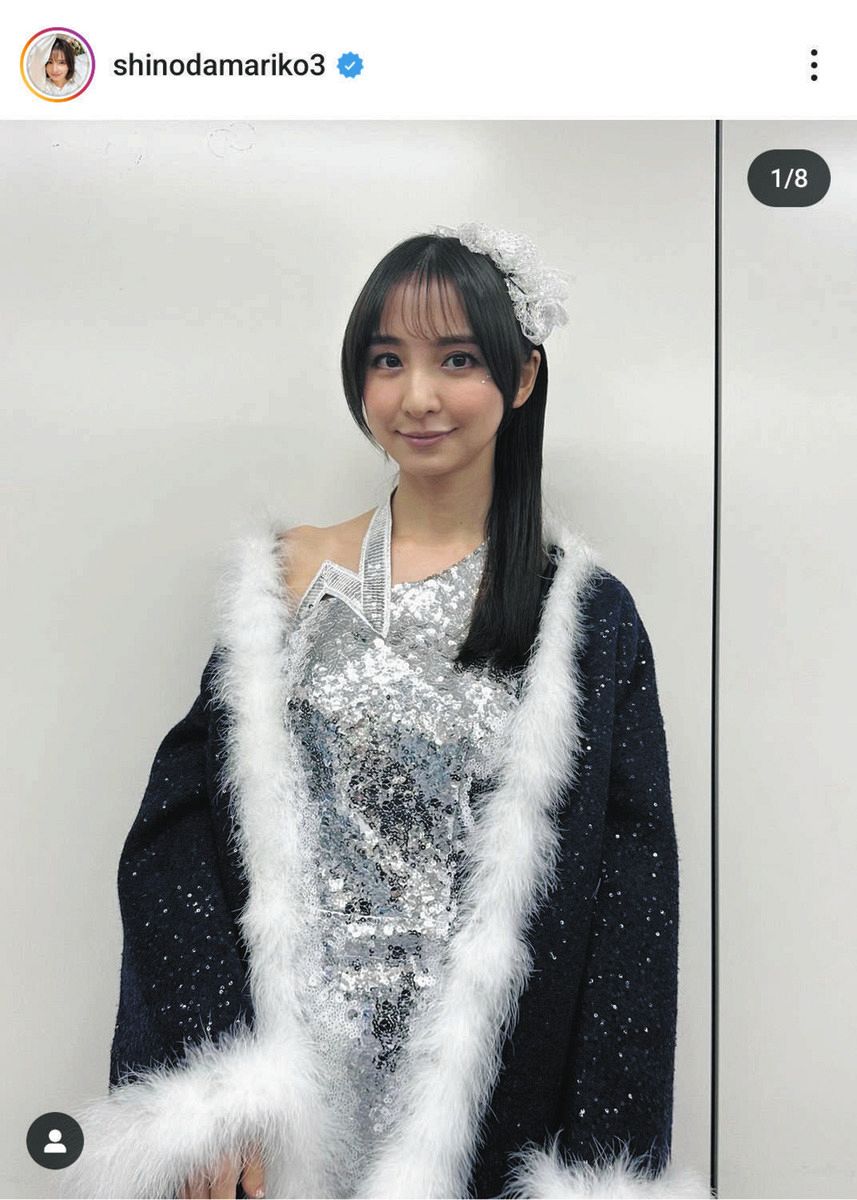 ◇篠田麻里子のキラキラアイドル衣装 AKB復帰？【写真】：中日スポーツ・東京中日スポーツ