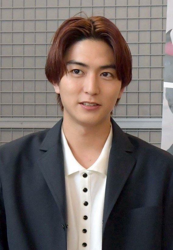 写真 藤田ニコルと交際中の仮面ライダー俳優 中日スポーツ 東京中日スポーツ