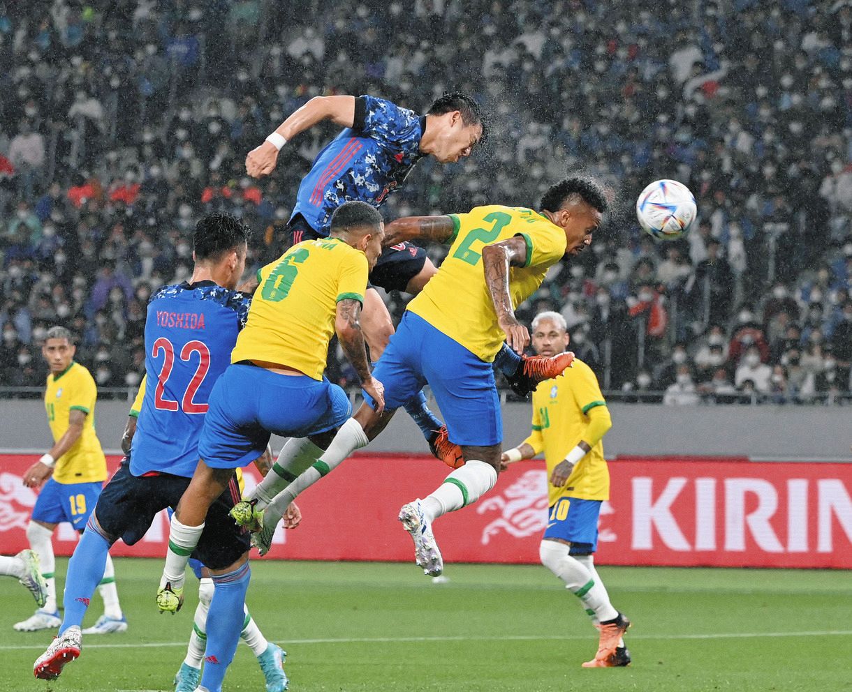 このままでは ｗ杯8強 も夢物語 王国相手に 善戦 日本代表に枠内シュート 0 の現実 中日スポーツ 東京中日スポーツ