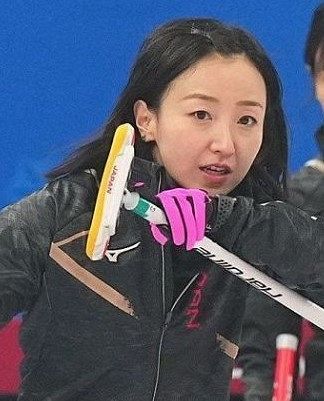 藤沢五月 残り10秒 鳥肌ショット 大会前からイメージ その通り決まって良かったです 北京五輪カーリング 中日スポーツ 東京中日スポーツ