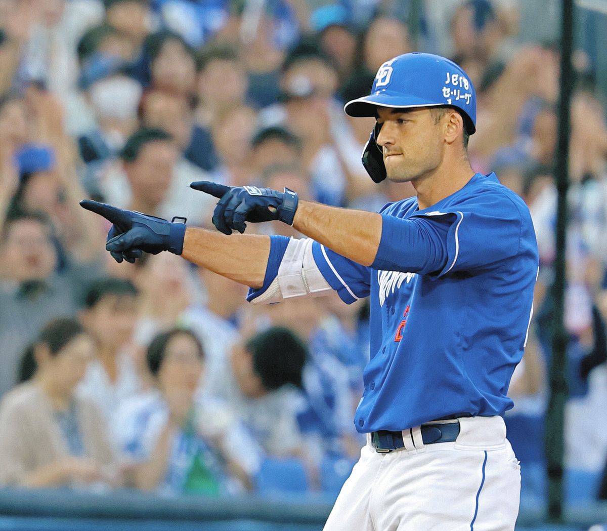 中日・ボスラー、3試合連続打点 3回、フェンス直撃の適時二塁打