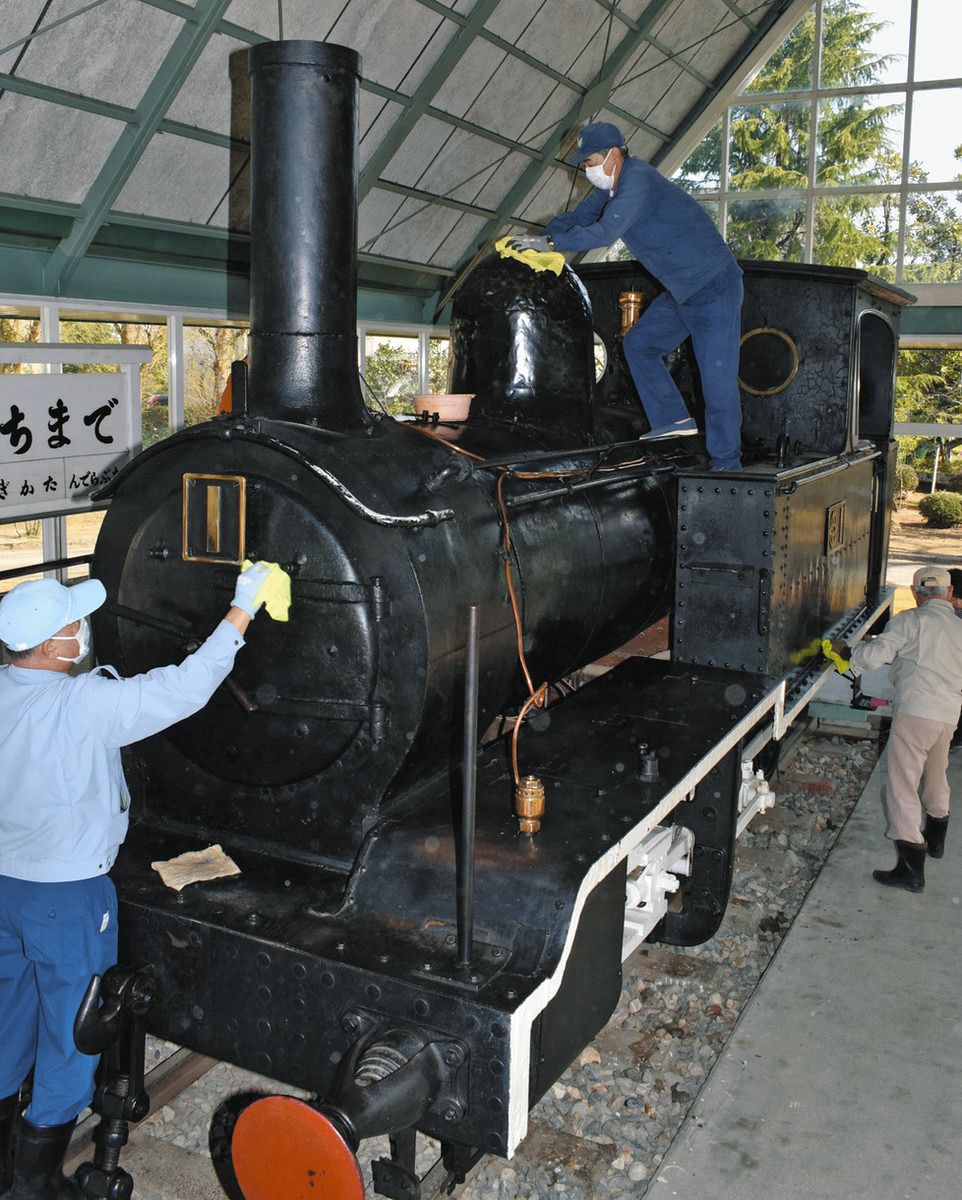 SL弁慶号 ピカピカに 23日開幕チューリップフェア：北陸中日新聞Web
