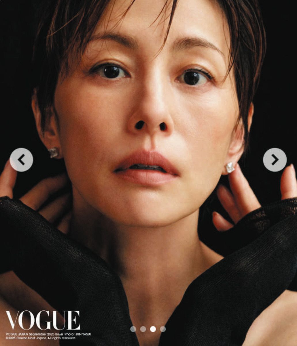 ◇米倉涼子、“スローエイジング”「圧倒的美しさ」【写真複数】：中日