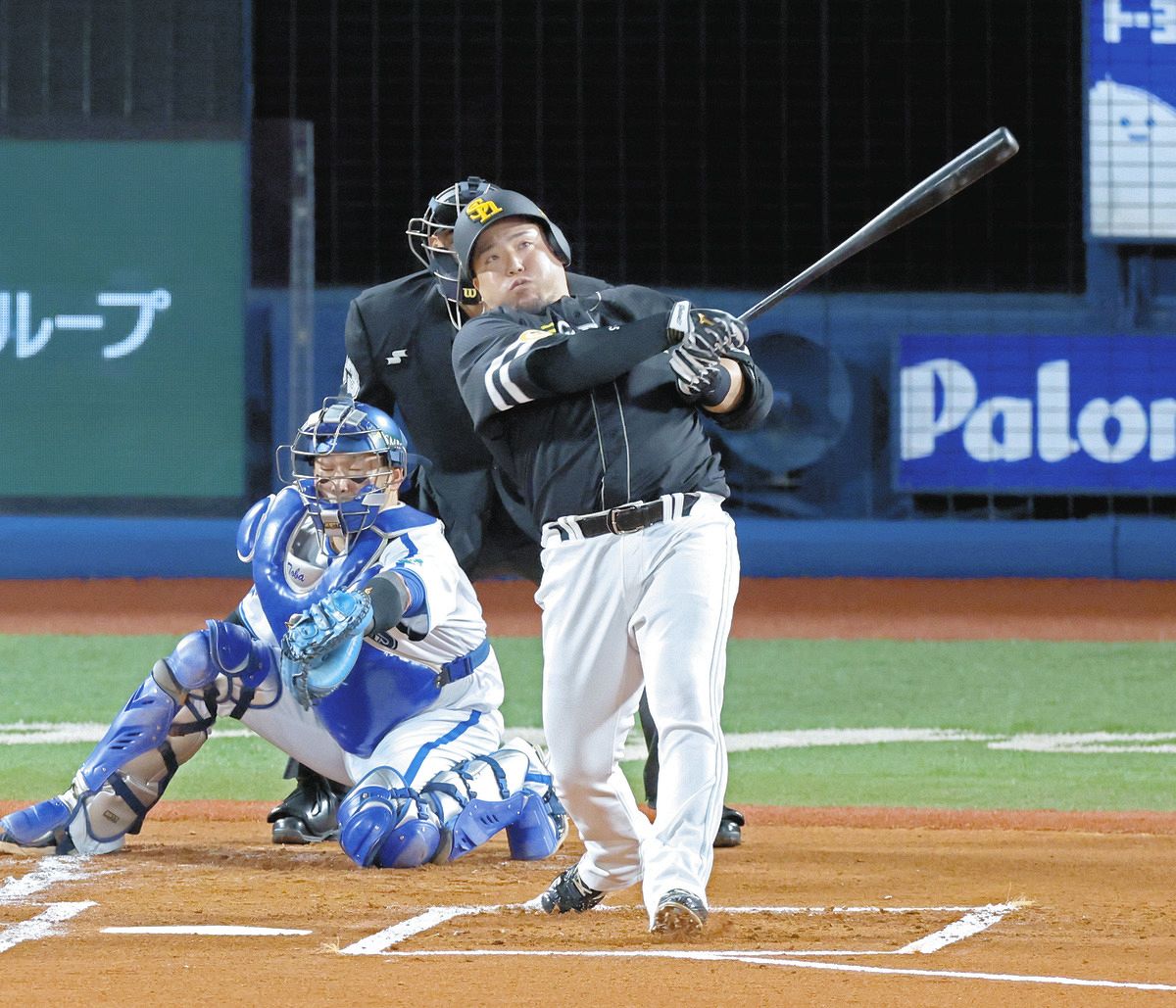 山川穂高が逆転サヨナラタイムリー！ 鷹が首位相手にカード