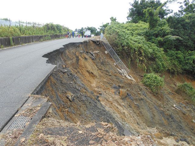 地滑り