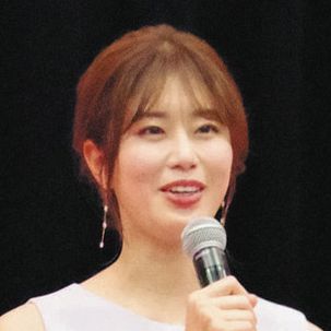 神スイング稲村亜美 ミニスカのゴルフウエアなど 最近の衣装まとめ を投稿 長身足長コーデ と歓声 中日スポーツ 東京中日スポーツ