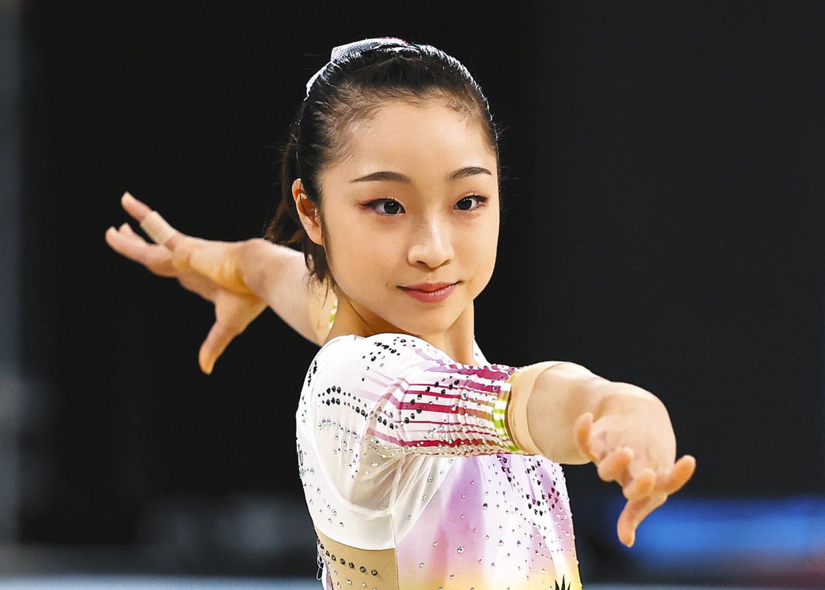 体操NHK杯、女子個人総合で岡村真が4位 世界選手権、愛知・名古屋