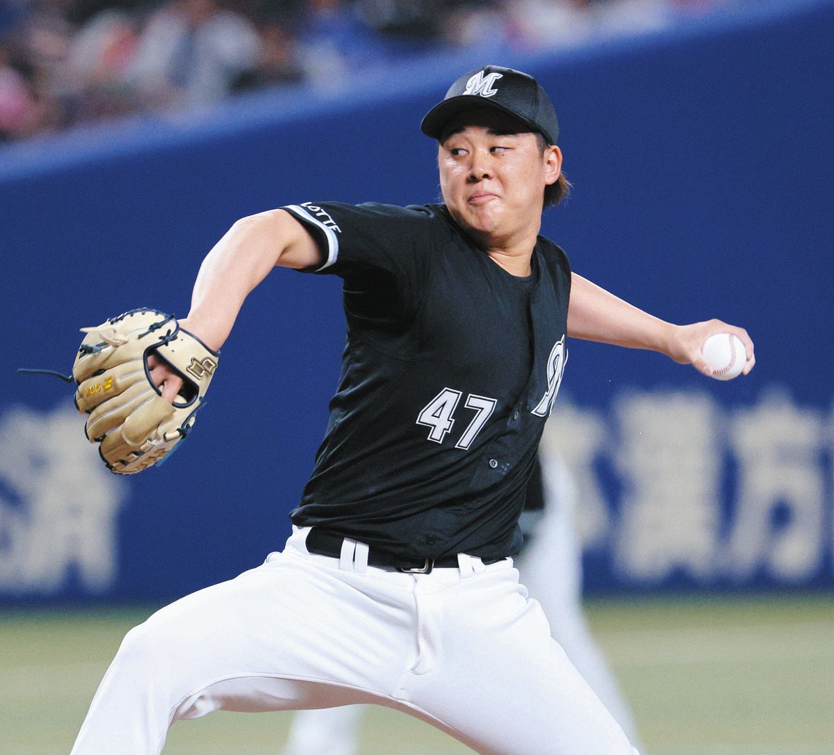 ９回に３番手で登板した鈴木