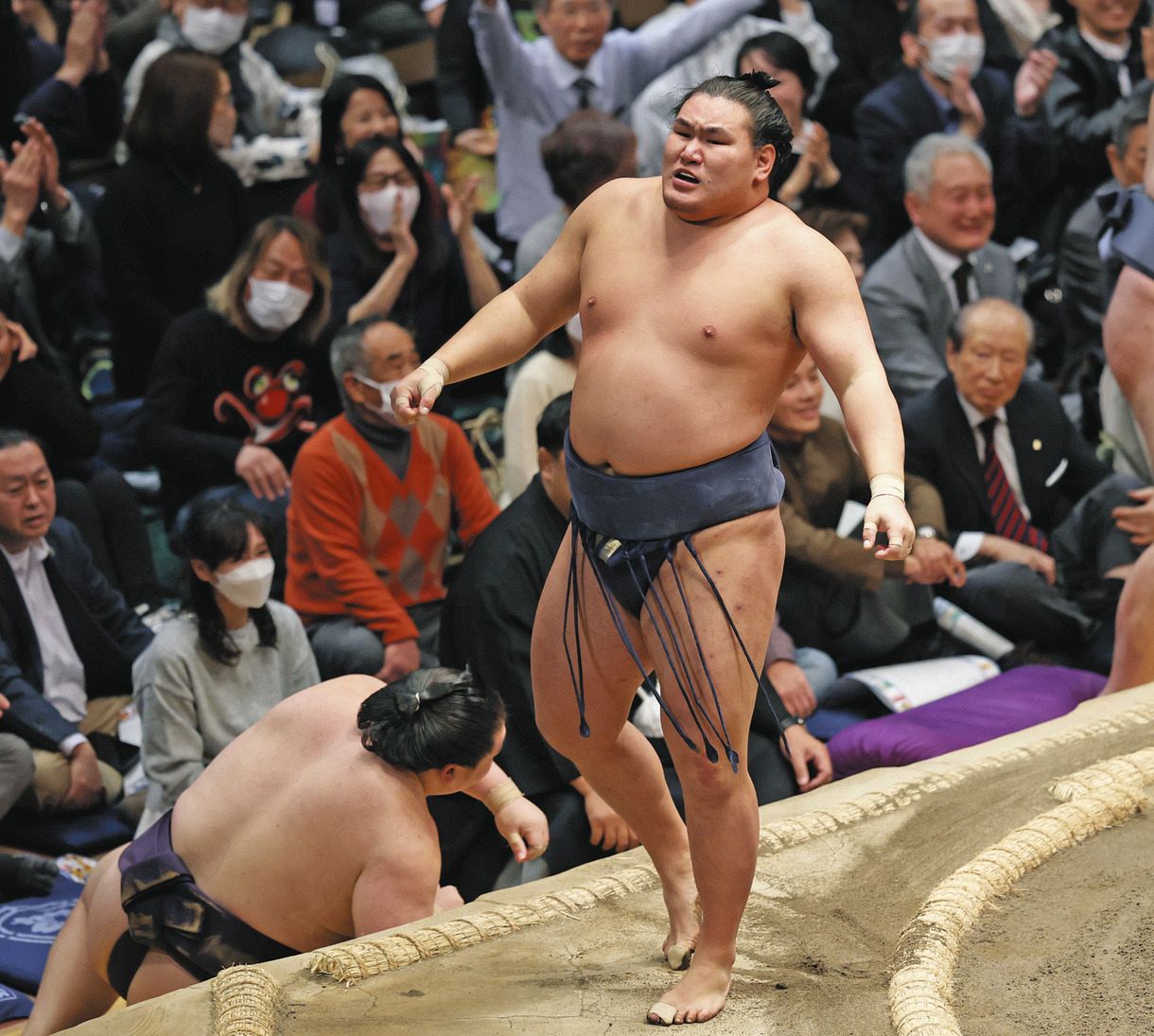 豊昇龍、2度目の優勝 12勝3敗で王鵬、金峰山との優勝決定ともえ戦制す