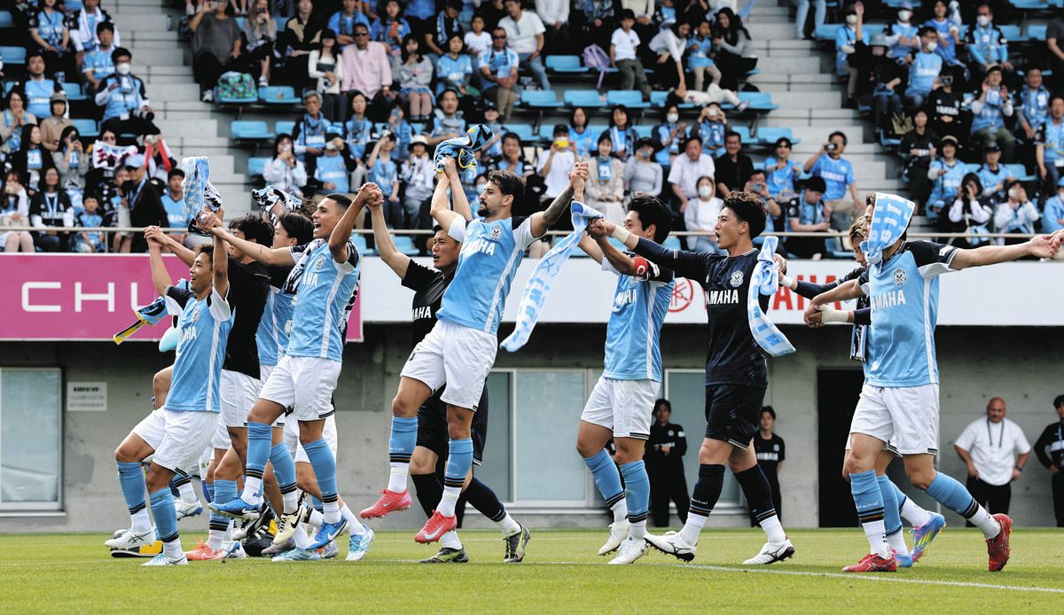 蒼藤決戦 ジュビロ磐田が1―0で藤枝に勝利：中日新聞しずおかWeb