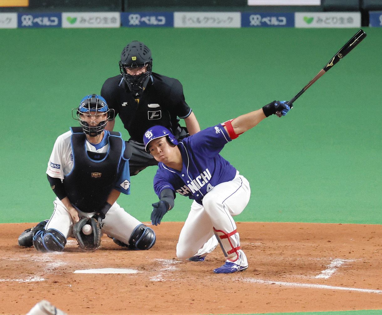 中日】鵜飼航丞、野手ワーストタイの9打席連続三振 ドラフト2位