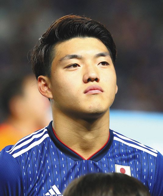 新背番号「10」は堂安律、三笘薫は「7」、久保建英は「20」【サッカー