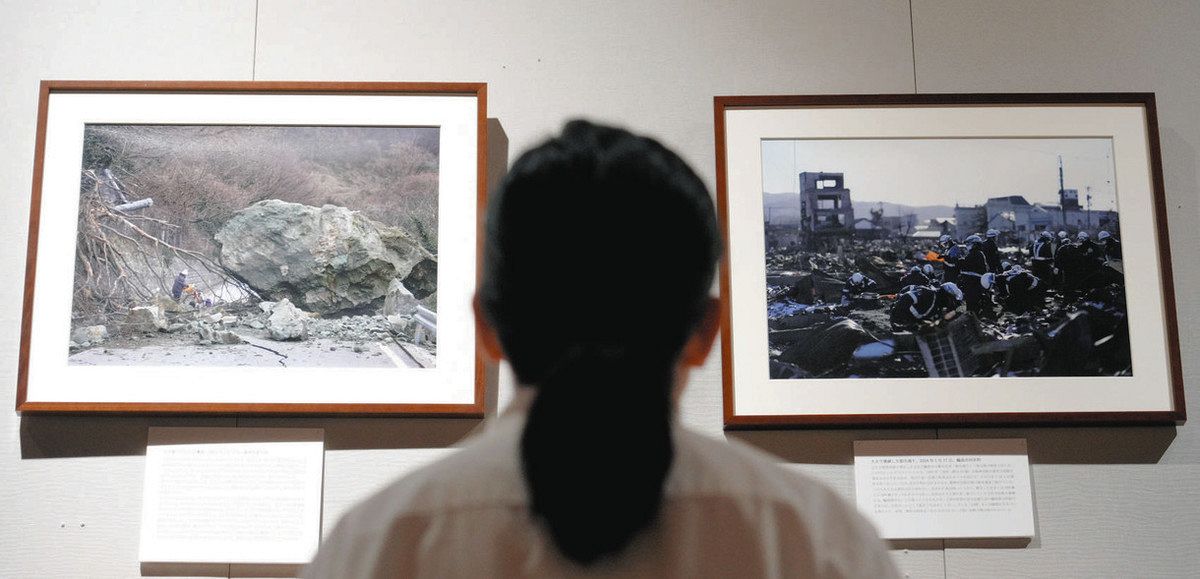 能登半島地震の惨状伝える写真展 報道写真家・渋谷敦志さん、中学校で