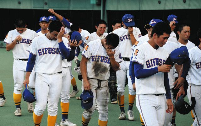 岐商対決」市岐阜商が制す、決勝進出へ ２－０、県岐阜商は３連覇逃す：中日新聞Web