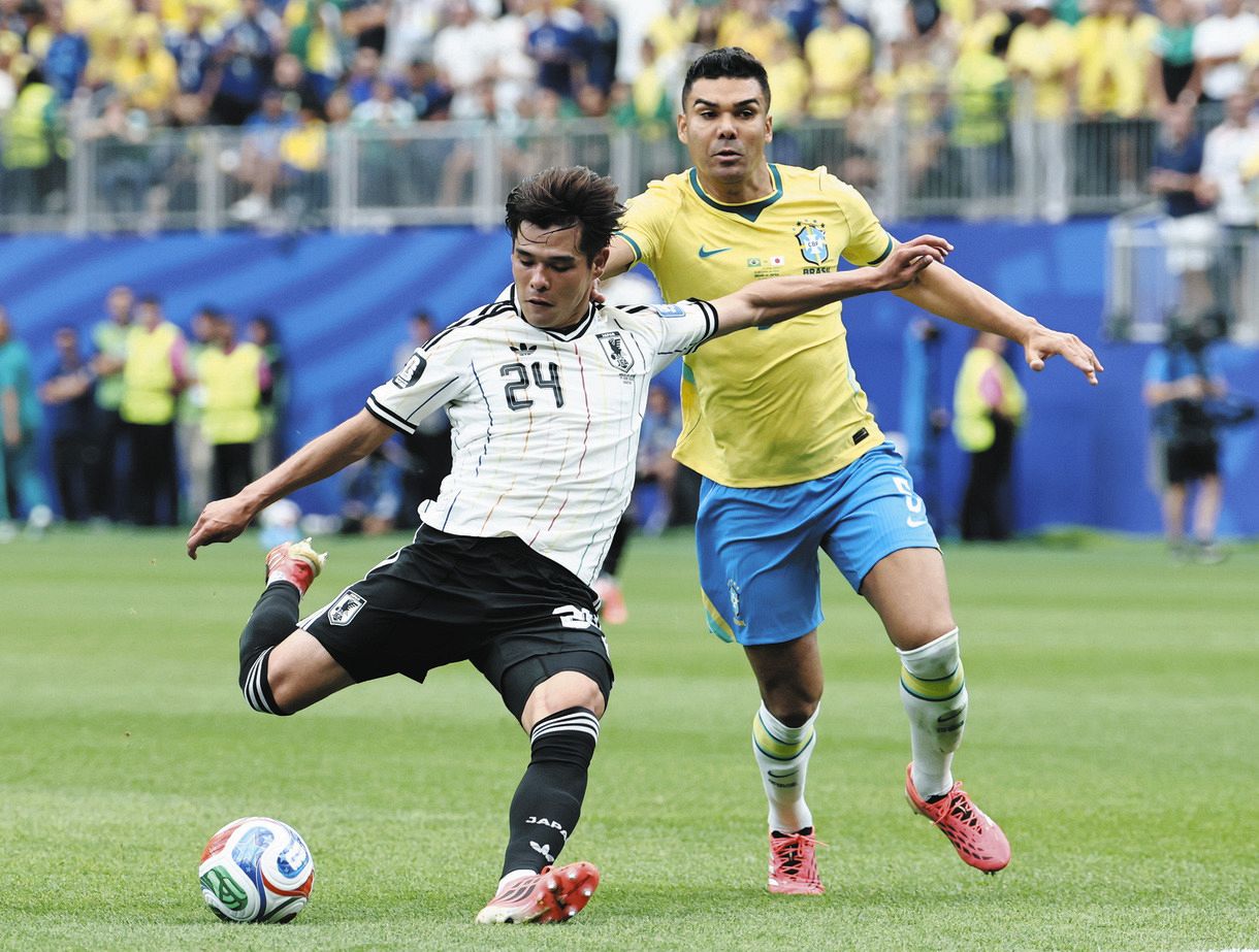 日本、ブラジルに大健闘も1-2で逆転負け 決勝トーナメントで悲願の初