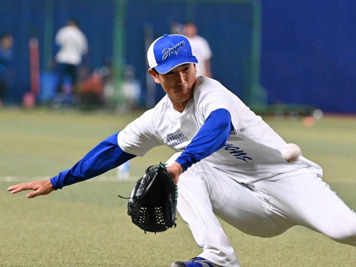 中日・3位ルーキー森駿太、巨人戦の試合前練習に合流、午前中の2軍戦で