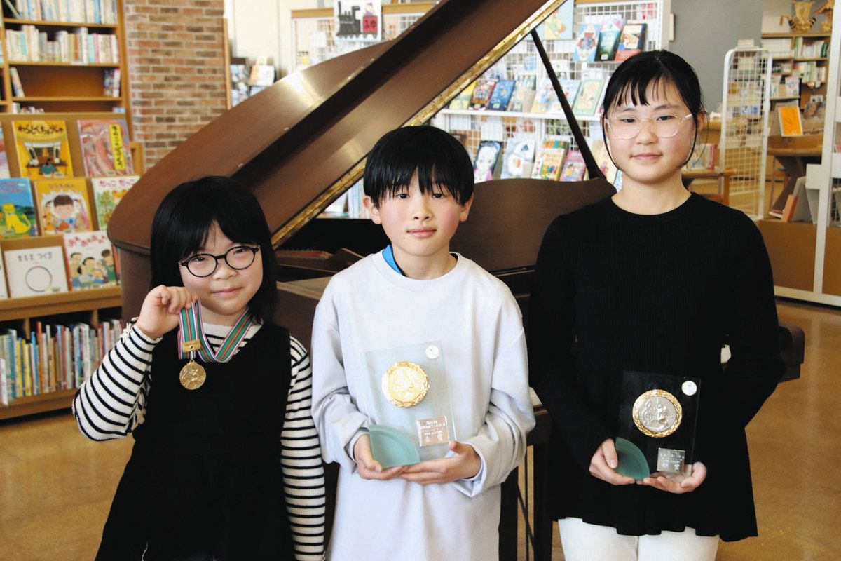 ピアノ全国の腕前の小学生がコンサート 28日、日野町立図書館30周年