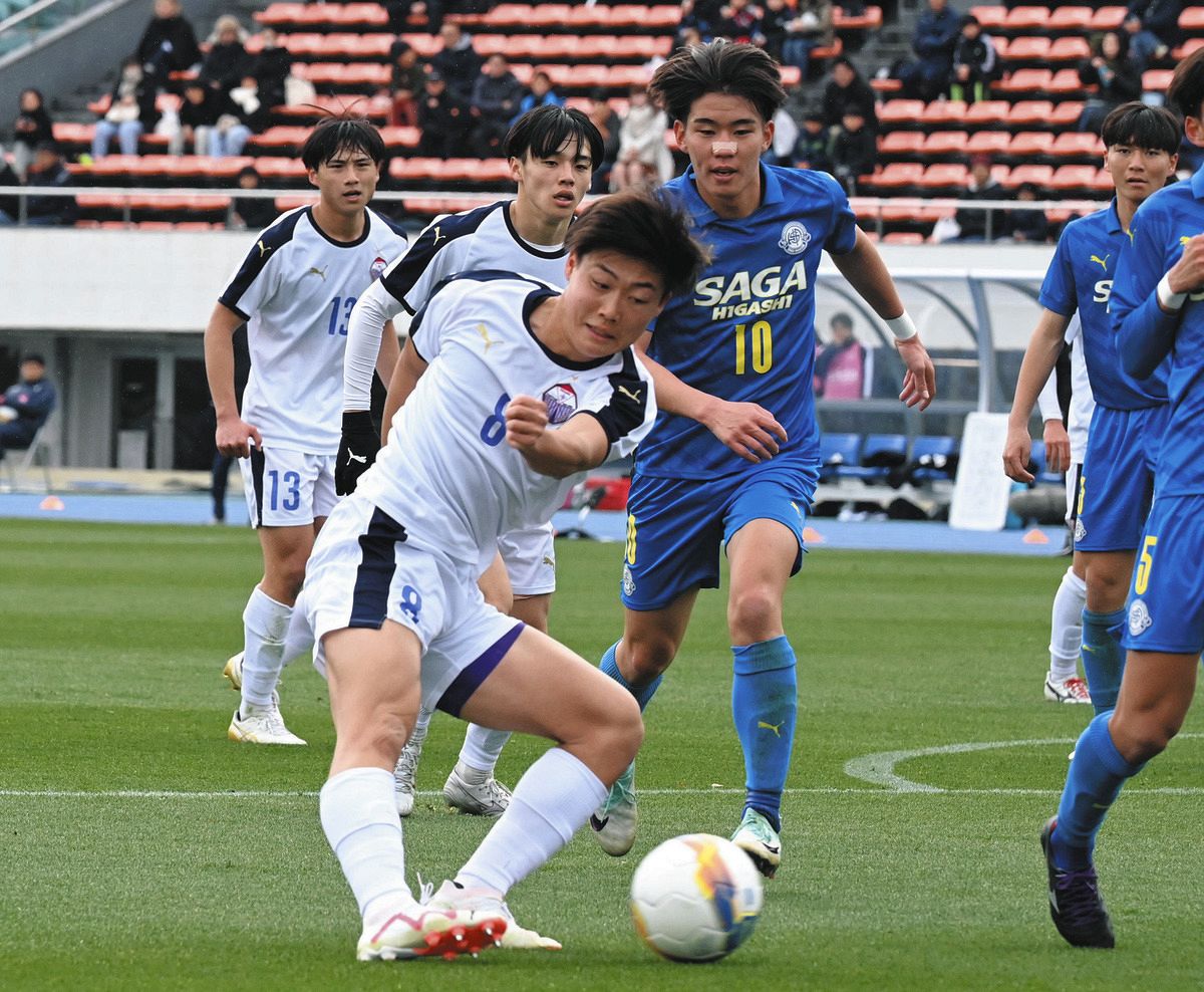 がんばろう北陸富山」富山第一、地震影響で連泊の保護者ら応援…戦い抜いた80分【全国高校サッカー】：中日スポーツ・東京中日スポーツ