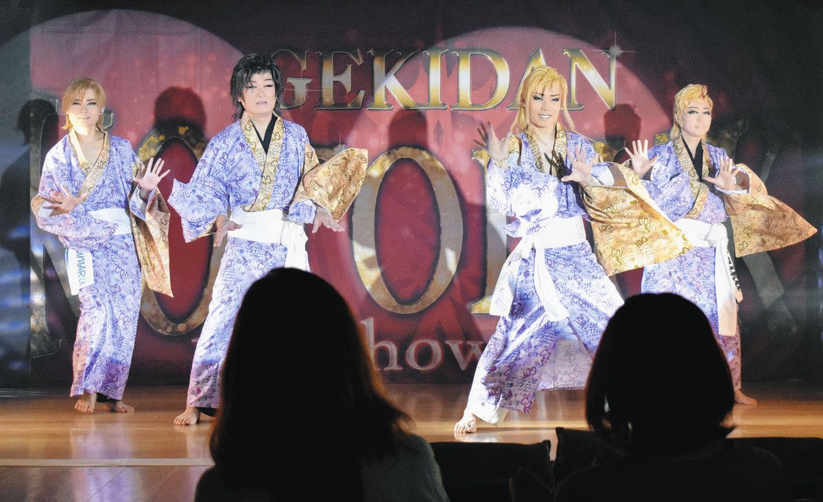人情たっぷり大衆演劇 JR掛川駅近くの劇場「掛川蓬萊座」、手頃な料金