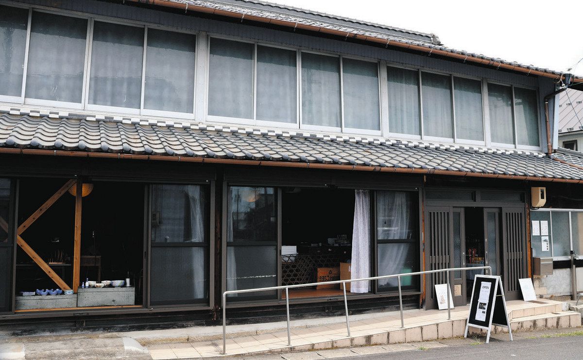 古民家を活用した「ヂクシ」＝瑞浪市釜戸町で
