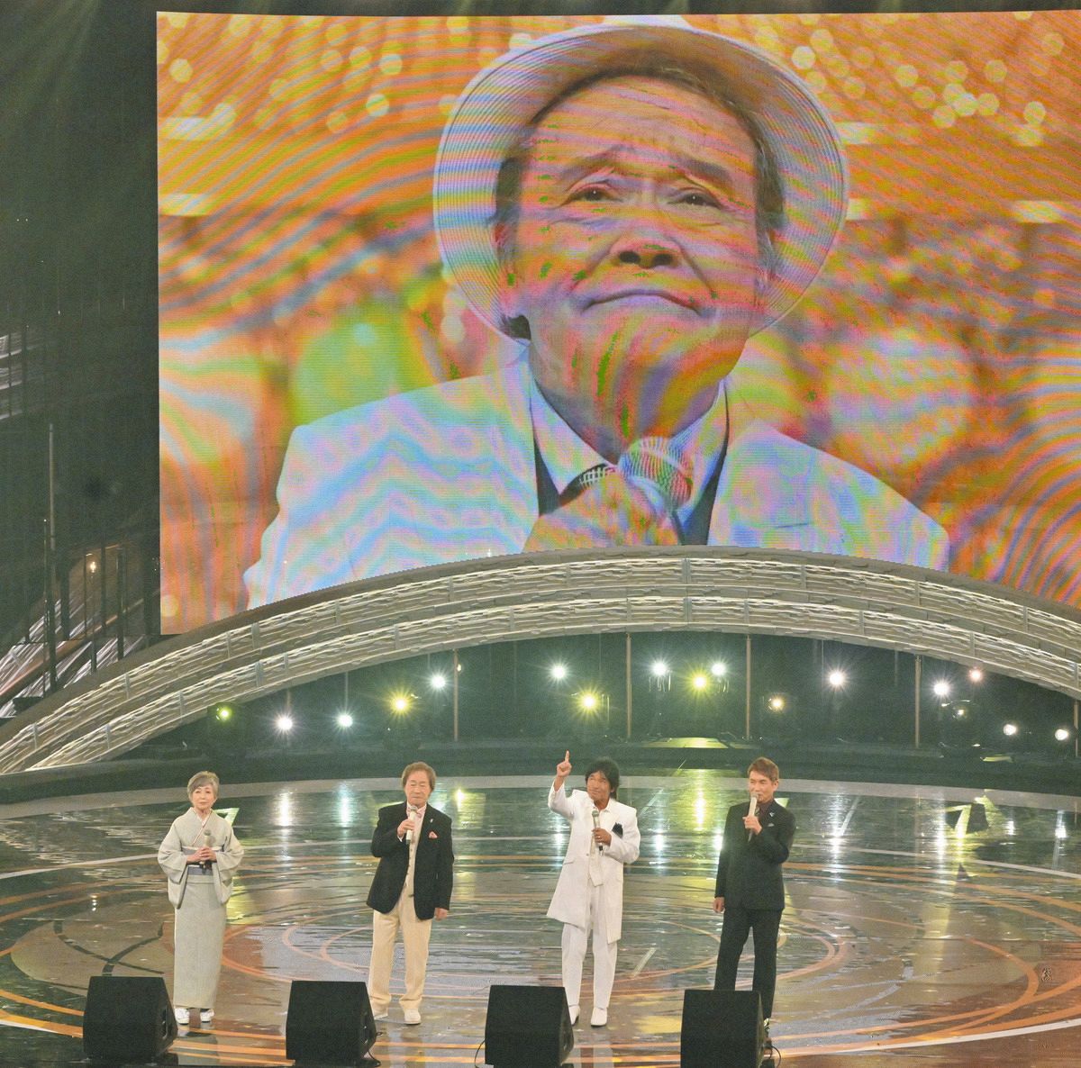 西田敏行さんをしのび松崎しげるら「五人会」が「もしもピアノが弾けた