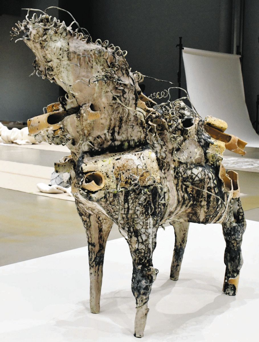 グランプリにウクライナ人のポートノバさん 第13回国際陶磁器展美濃の