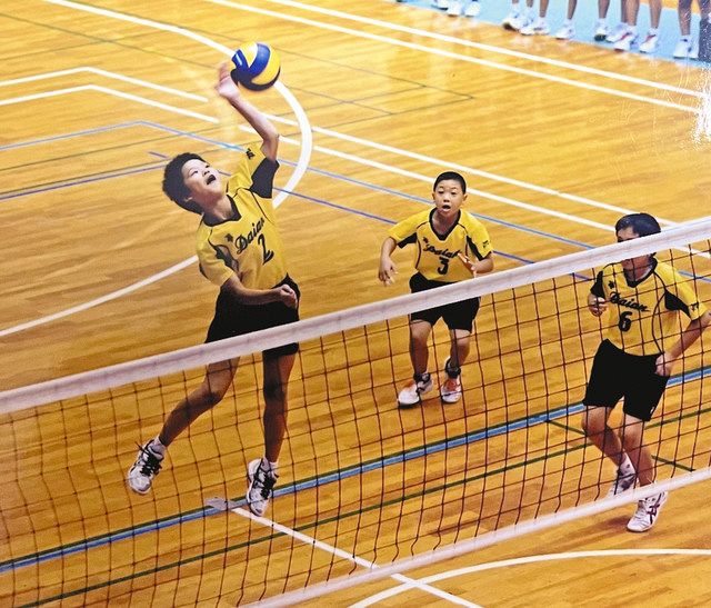 西田選手 出し切った バレー男子 王者相手にチーム2位の13得点 中日新聞web 西田選手 出し切った バレー男子 王者相手にチーム2位の13得点 中日新聞web