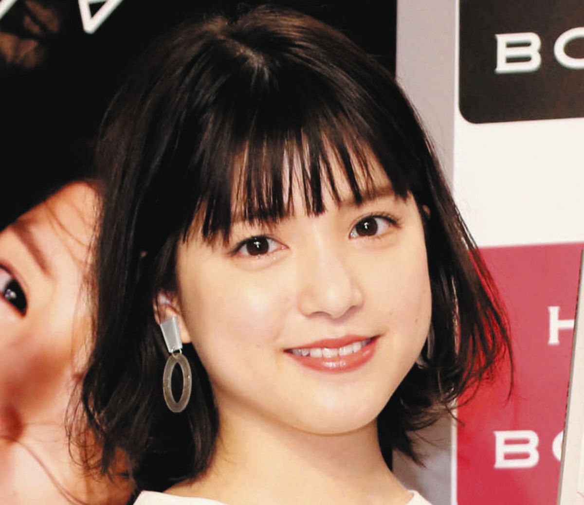 川島海荷、所属事務所『レプロ』とのマネジメント契約終了を報告「挑戦