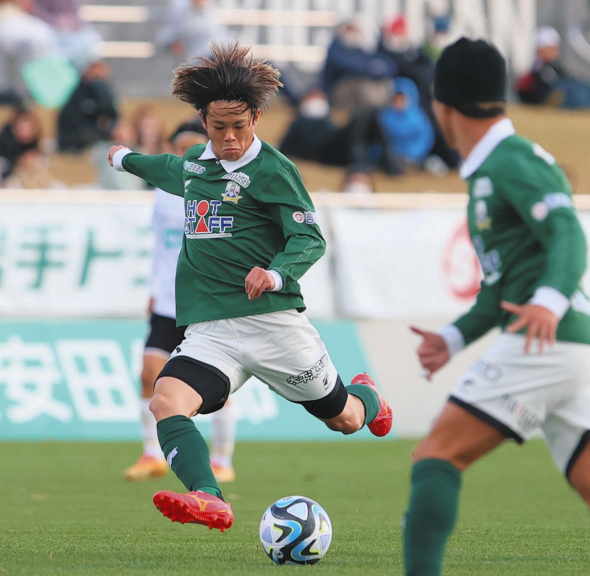 残り2戦「焦らず自分のプレーを」 FC岐阜・窪田選手の覚悟：中日新聞Web