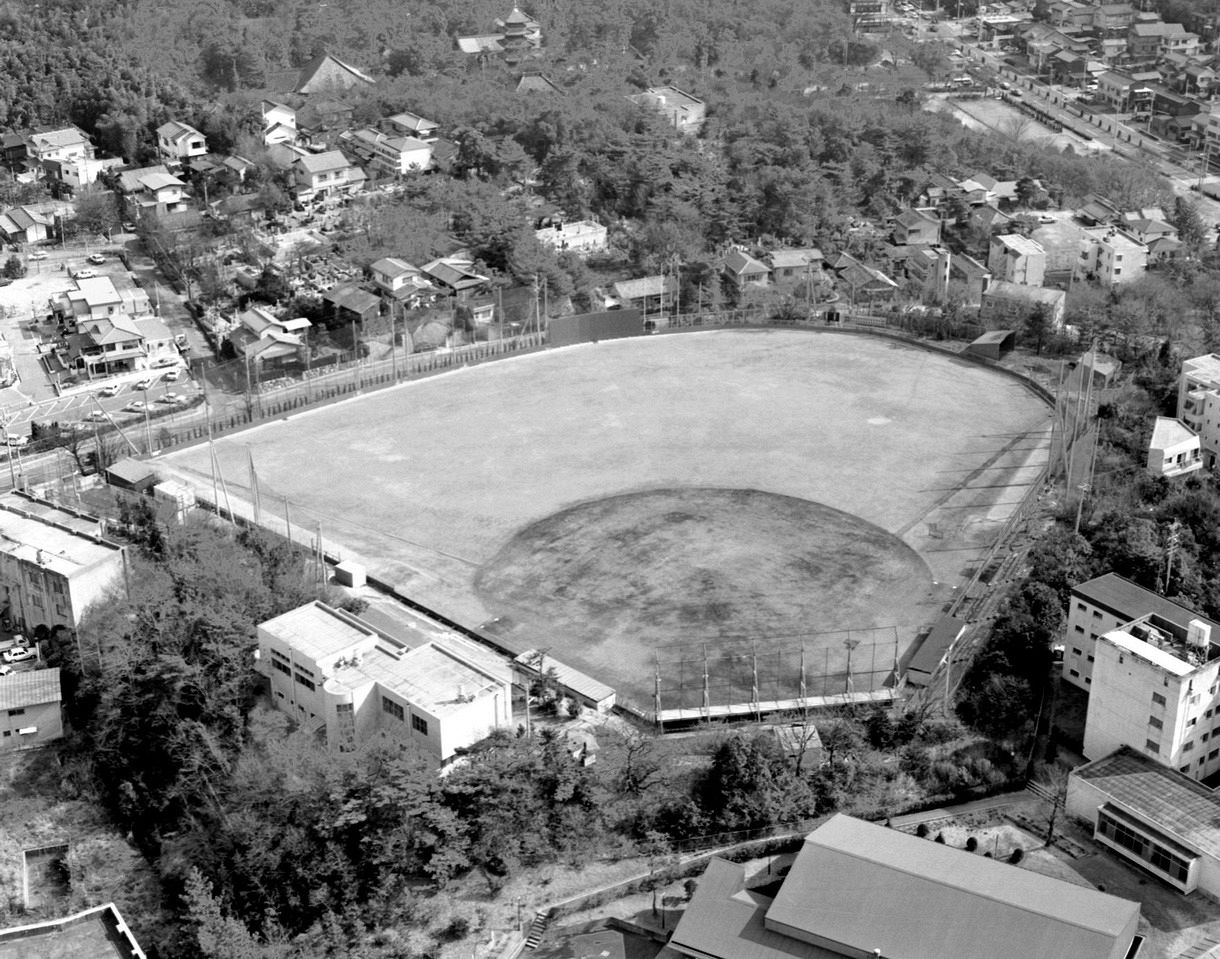 甲子園」の眺め方 歴史としての高校野球 通販｜セブンネット
