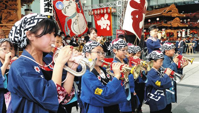 浜松まつり＞ 屋台と合同ラッパ隊 ソラモで披露：中日新聞しずおかWeb