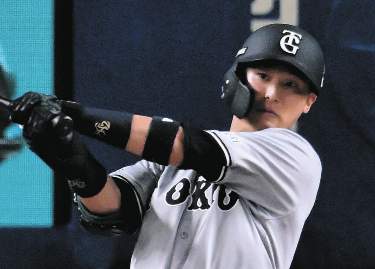 巨人・吉川尚輝、腰痛のため出場選手登録を抹消、バルドナードも抹消