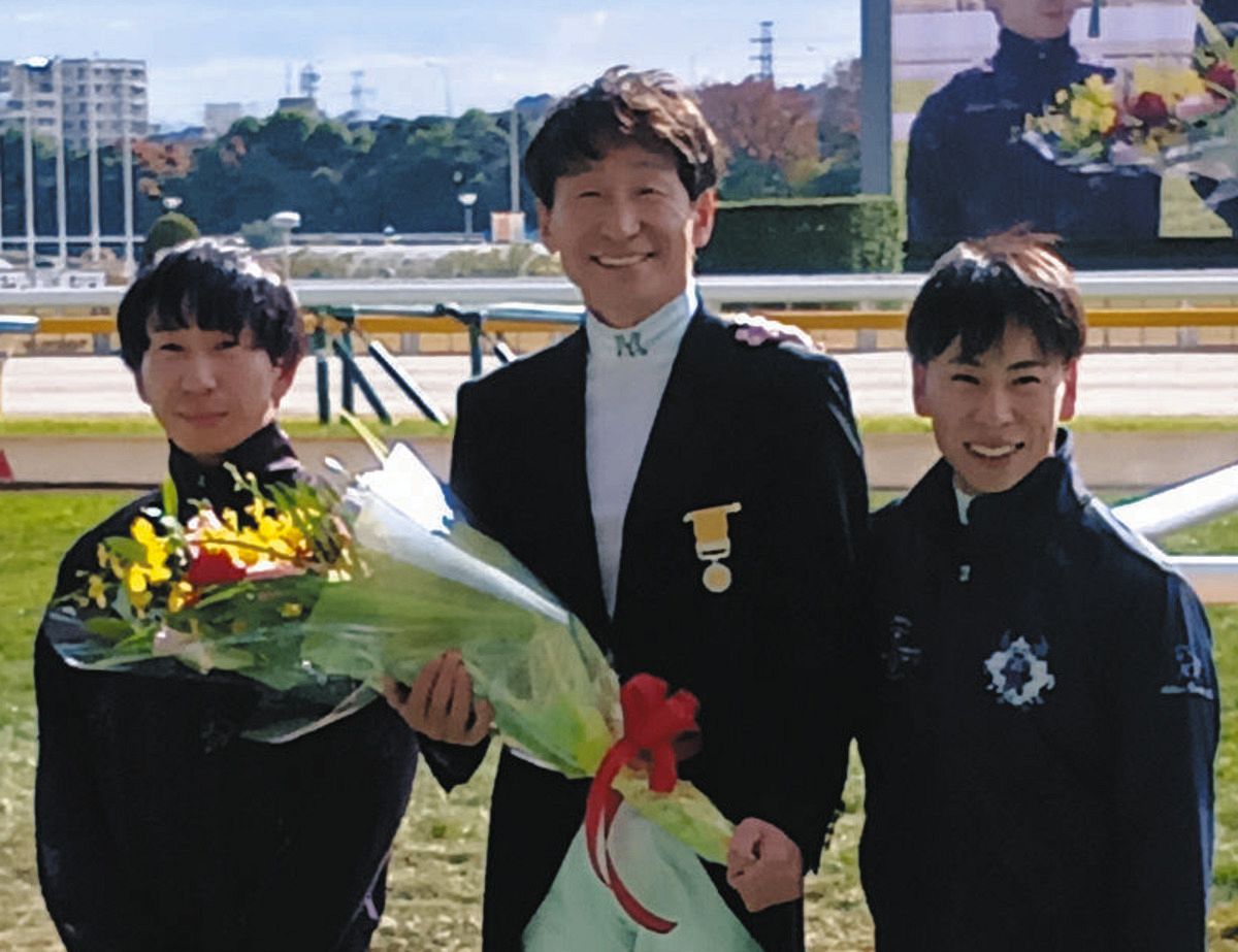 横山典弘騎手「競馬界を代表してもらった。すごい重さです」 黄綬褒章