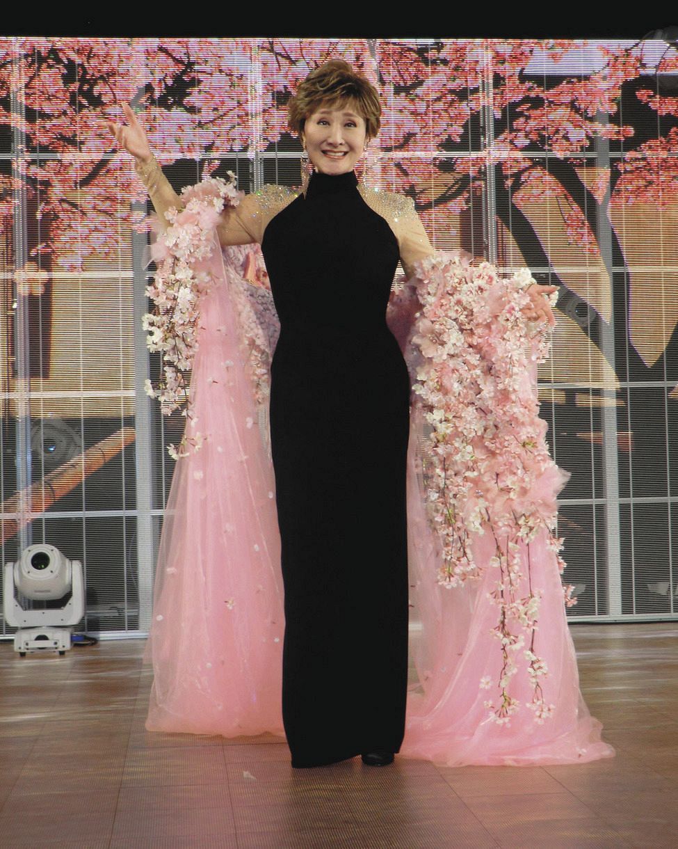 小林幸子  裸 小林幸子「初めての経験でドキドキ」単独配信ライブ VRバックに「千本桜」熱唱：中日スポーツ・東京中日スポーツ