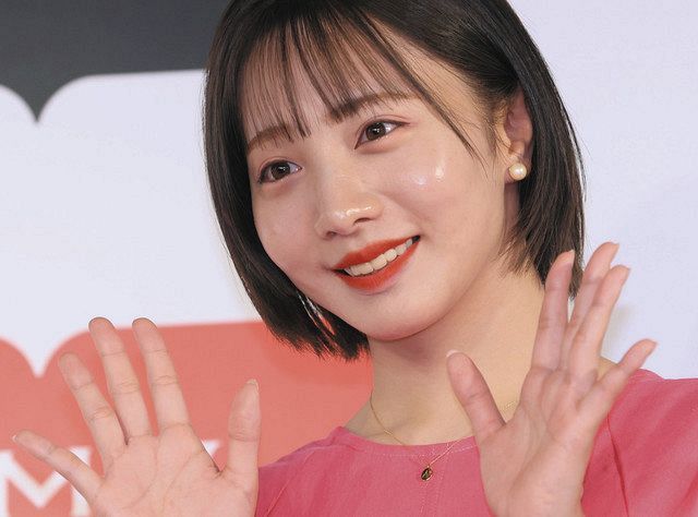 元乃木坂46・能條愛未、「この度…」 キラリ輝く指輪とともに報告：中日