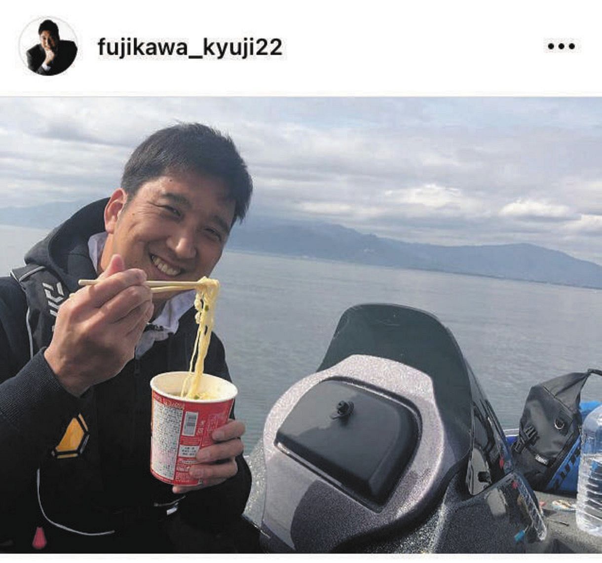 写真 藤川球児さん どこでカップ麺食べてるの 中日スポーツ 東京中日スポーツ