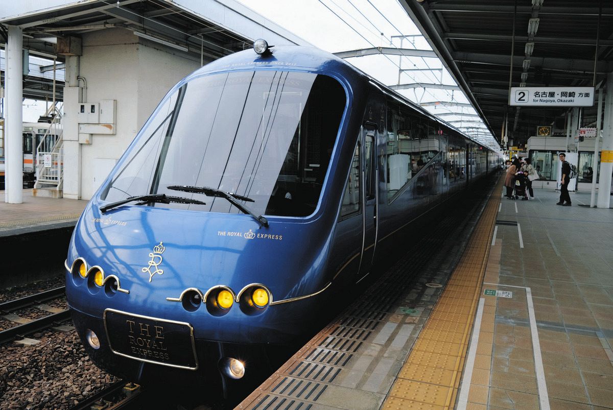 写真特集】ザ・ロイヤルエクスプレスが愛知＆岐阜を初運行、豪華な車内 