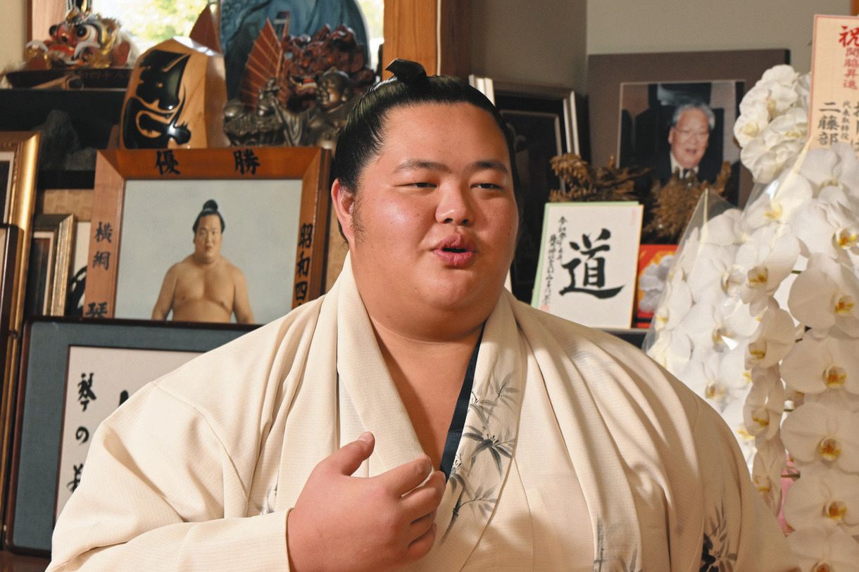 琴ノ若は相撲界の大谷翔平！ 祖父の押しに父の四つ…土俵際の強さ加えて